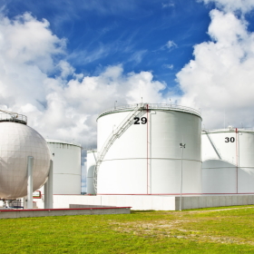 Kiểm tra và đo tiếp địa bồn, bể, trạm chiết nạp LPG và xăng dầu